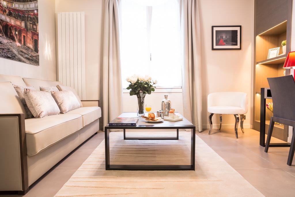 Roi De Sicile - Rivoli -- Luxury Apartment Hotel Paris Bilik gambar